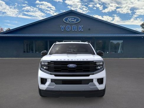 New 2025 Ford Expedition Platinum w/ Platinum Ultimate Package image 6