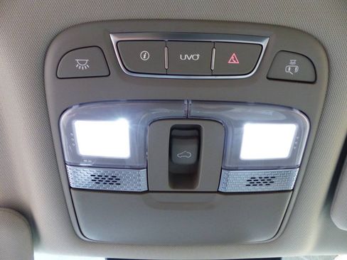 Used 2022 Kia Telluride EX w/ EX Premium Package AWD/4WD image 37