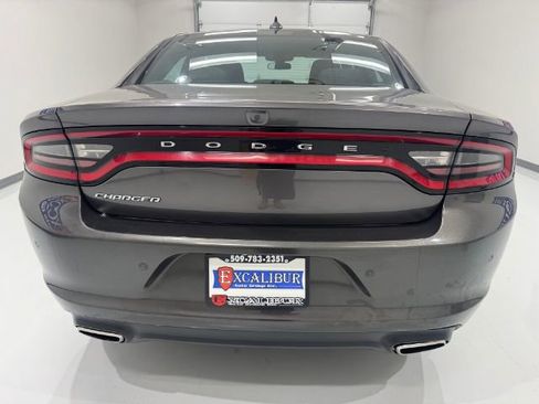 Used 2023 Dodge Charger SXT image 5