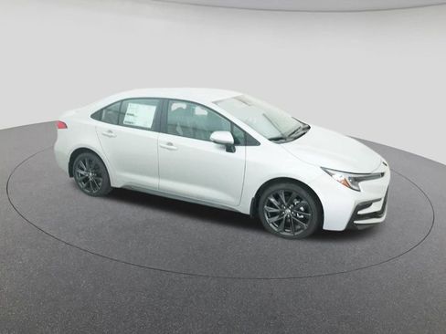 New 2026 Toyota Corolla SE image 12