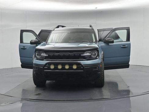 Used 2023 Ford Bronco Sport Outer Banks w/ Tech Package AWD/4WD image 37