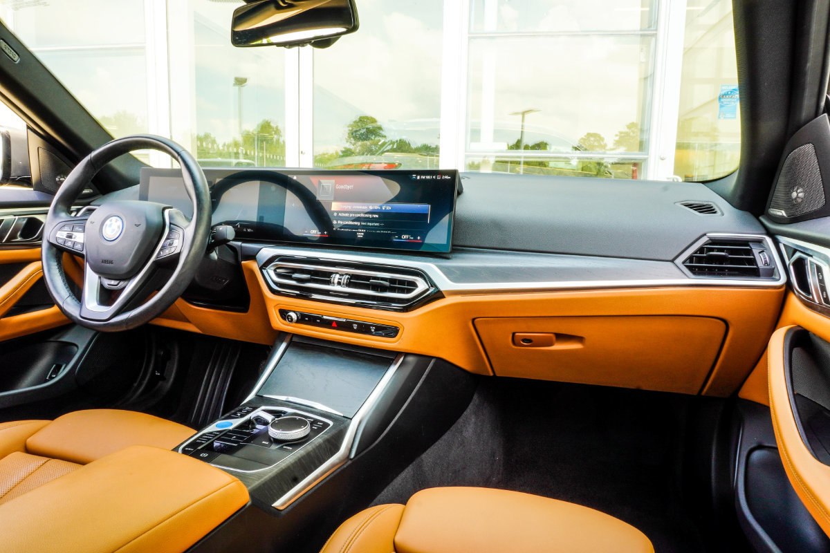 Used 2023 BMW i4 eDrive35 RWD image 19