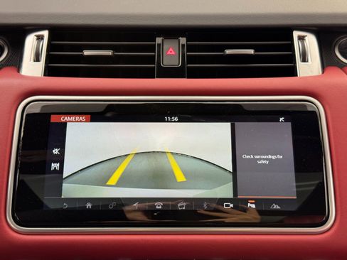 Used 2021 Land Rover Range Rover Sport HST image 31