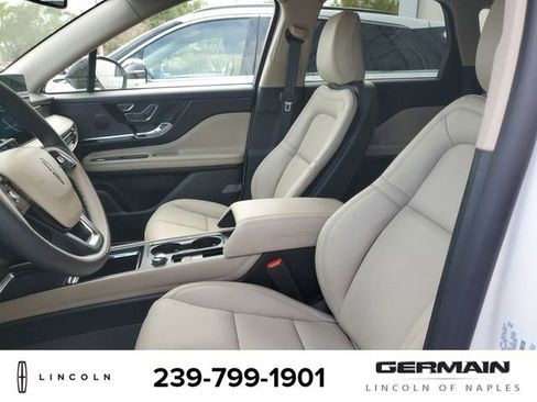 New 2026 Lincoln Corsair Grand Touring image 18