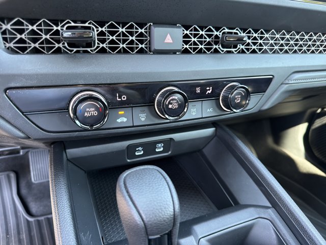 Used 2025 Honda Accord LX image 29