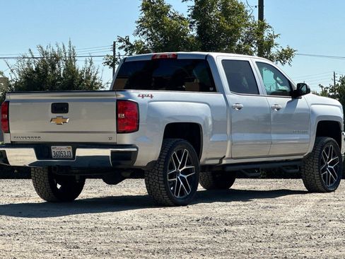 Used 2017 Chevrolet Silverado 1500 LT w/ All Star Edition AWD/4WD image 4