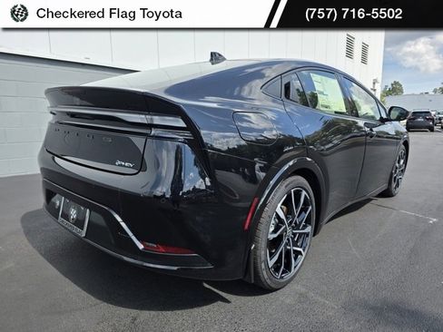 New 2026 Toyota Prius Plug-In Hybrid image 3