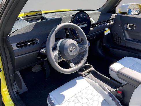 New 2026 MINI Cooper S image 7