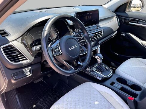 Certified 2022 Kia Seltos SX AWD/4WD image 18