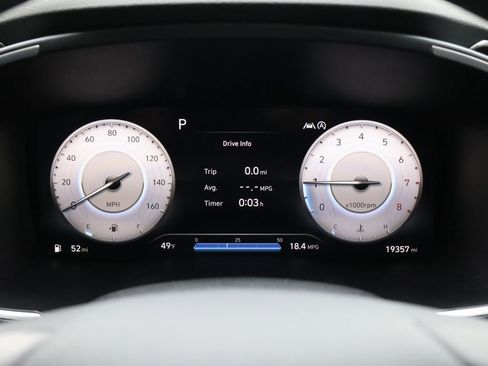 Used 2021 Hyundai Santa Fe Limited image 31