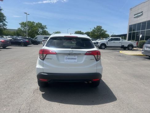 Used 2022 Honda HR-V EX-L image 4