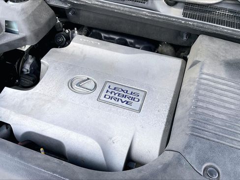 Used 2013 Lexus RX 450h AWD w/ Navigation Pkg image 30