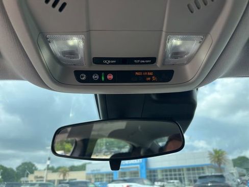 Used 2025 Chevrolet Malibu LT FWD image 28