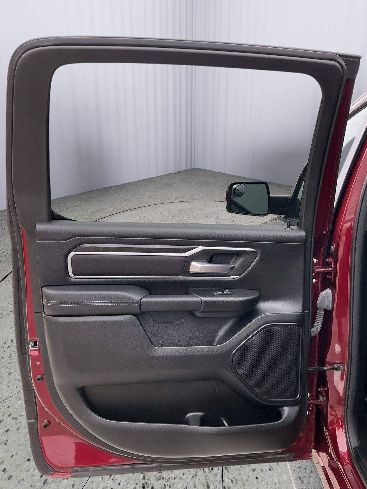 Used 2023 RAM 1500 Big Horn AWD/4WD image 19