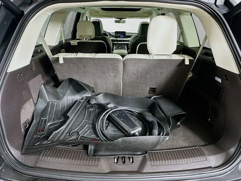 Used 2020 Lincoln Aviator Black Label Grand Touring w/ Class IV Trailer Tow Package AWD/4WD image 39