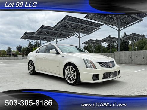 Used 2009 Cadillac CTS V RWD image 4