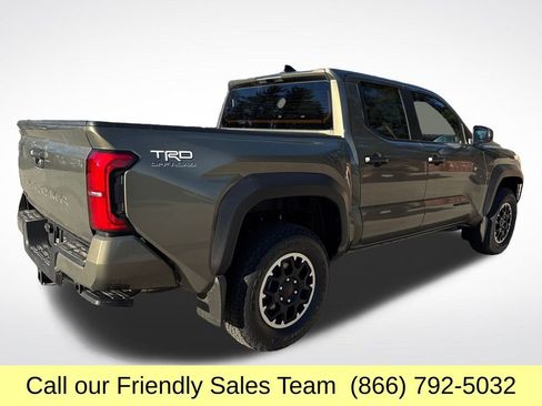 New 2025 Toyota Tacoma TRD Off-Road image 5