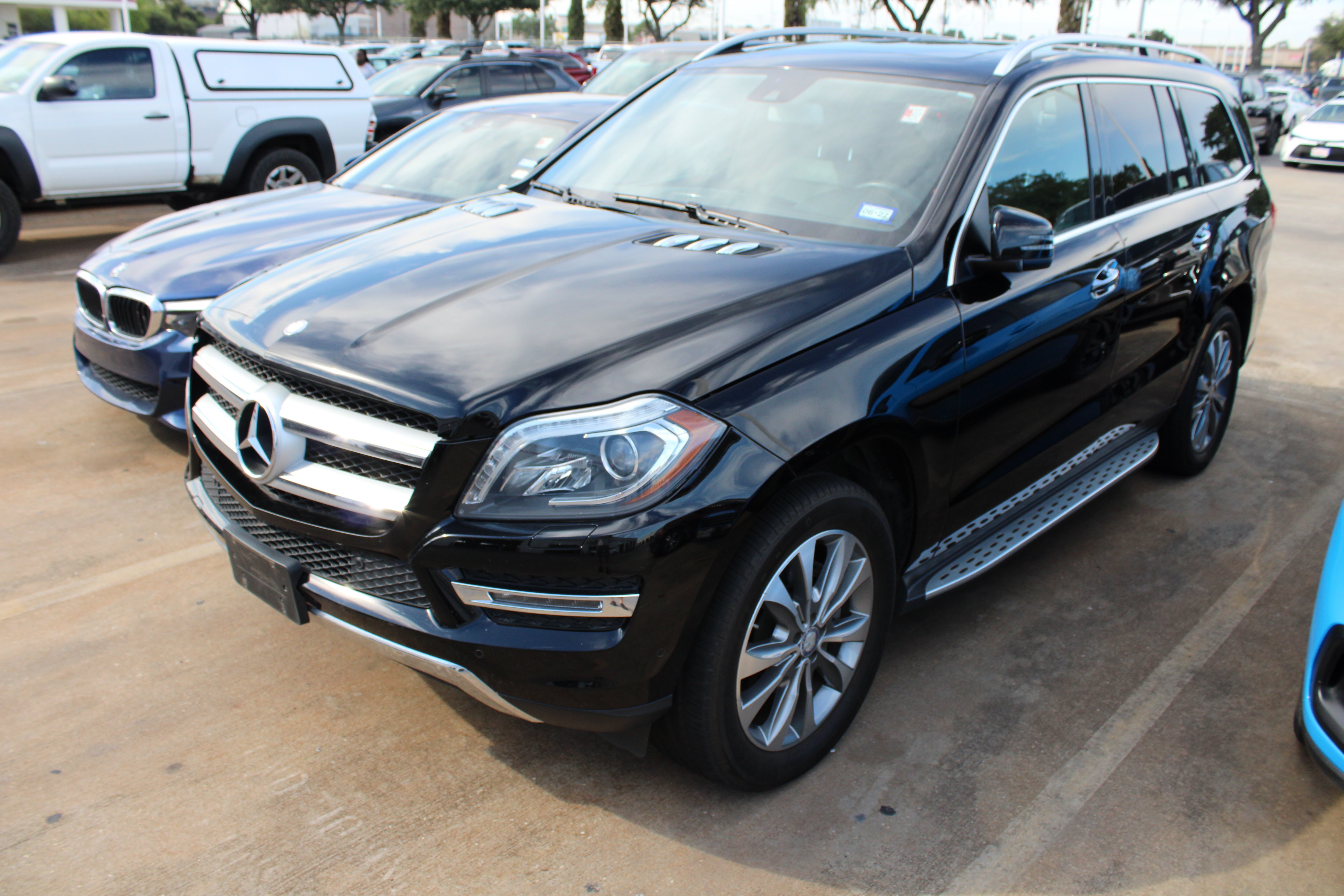 Used 2014 Mercedes-Benz GL 450 4MATIC image 6