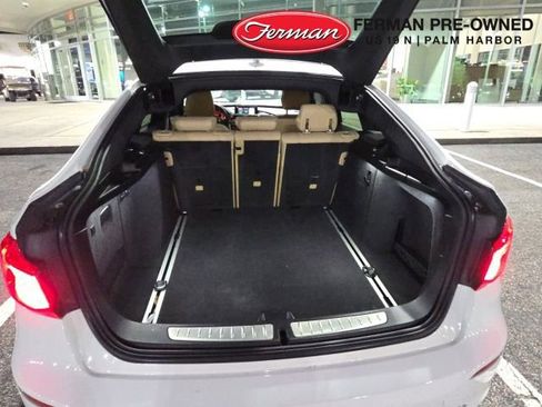 Used 2018 BMW 340i Gran Turismo xDrive image 13