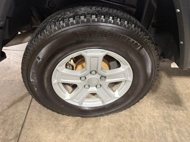 Used 2021 Jeep Wrangler Unlimited Sport AWD/4WD image 21