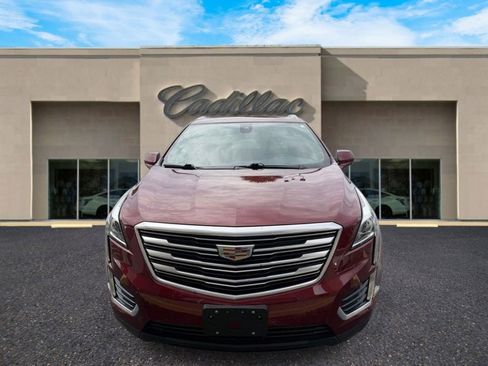 Used 2018 Cadillac XT5 Luxury w/ Driver Awareness Package AWD/4WD image 8