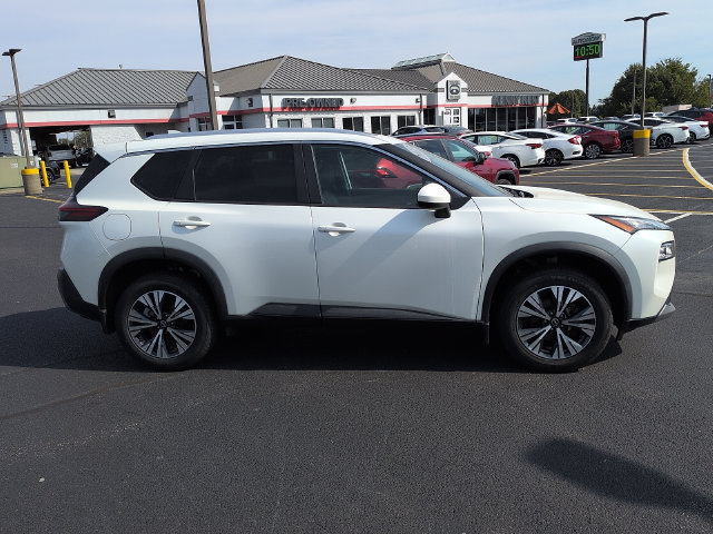 Used 2023 Nissan Rogue SV w/ SV Premium B Package AWD/4WD image 2