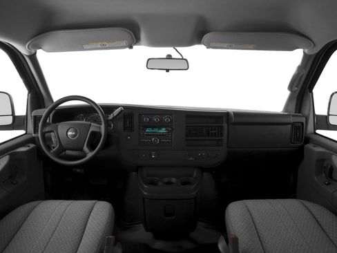 Used 2015 GMC Savana 2500 RWD image 8