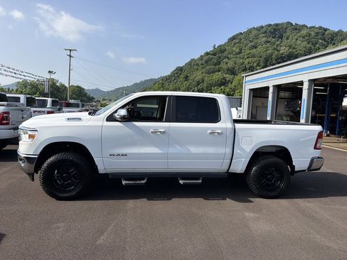 Used 2020 RAM 1500 Big Horn AWD/4WD image 8