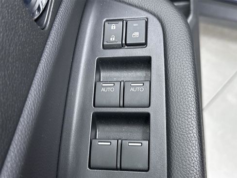 Used 2020 Honda Passport Touring image 12