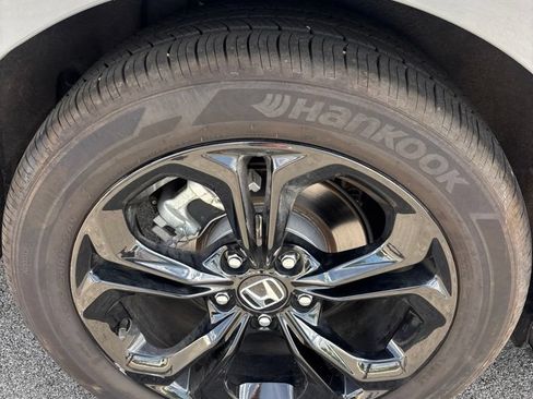 Used 2025 Honda Accord SE image 12