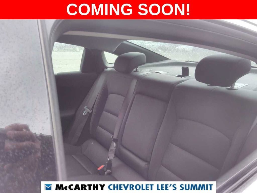 Used 2024 Chevrolet Malibu LT FWD image 4