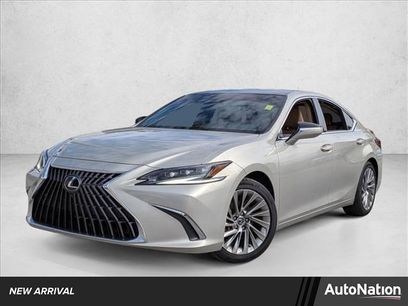 Certified 2022 Lexus ES 350 Ultra Luxury w/ Accessory Package