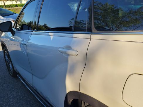 Used 2020 Toyota Highlander Platinum image 24