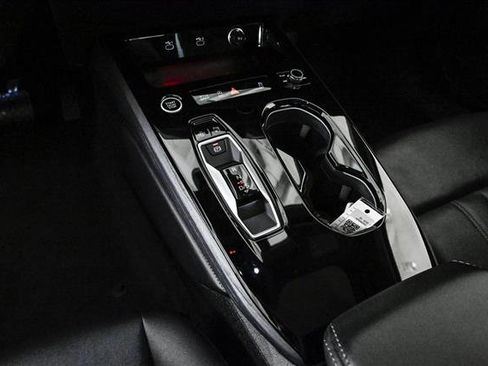 Used 2025 Audi A5 2.0T Premium Plus w/ Premium Plus image 12