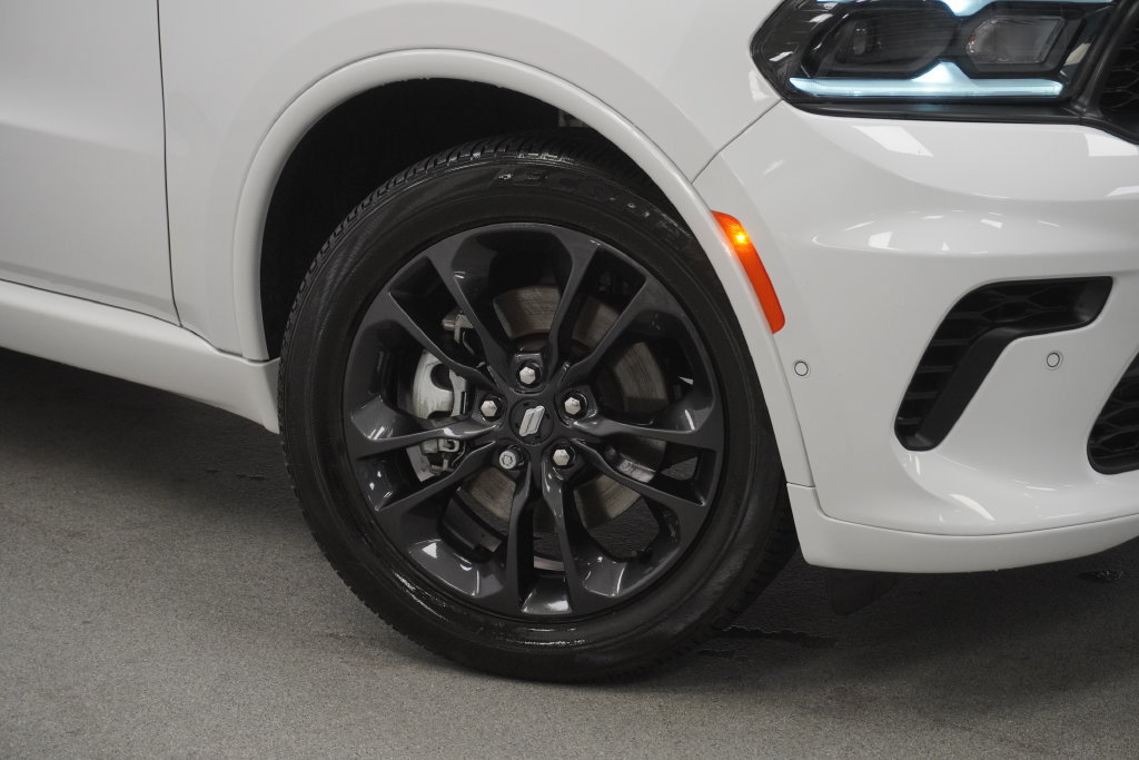Certified 2023 Dodge Durango R/T w/ Blacktop Package AWD/4WD image 7
