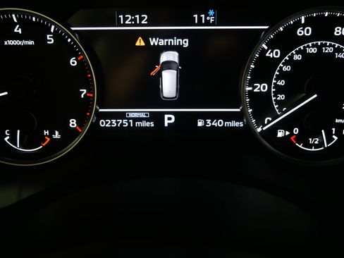 Used 2024 Mitsubishi Outlander SE image 21