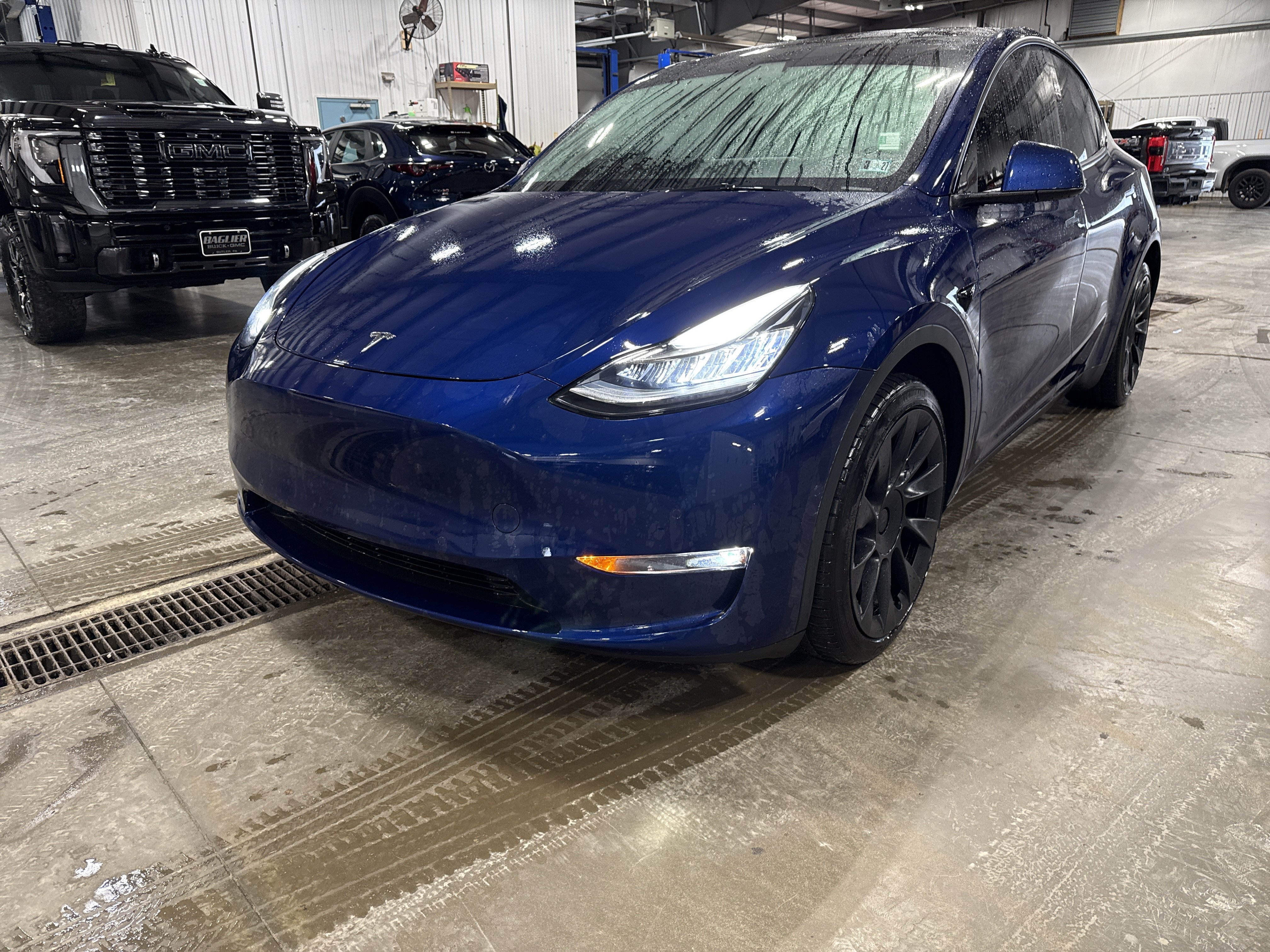Used 2021 Tesla Model Y Long Range AWD/4WD image 6