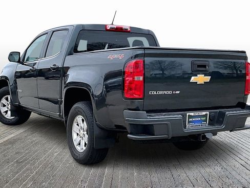Used 2018 Chevrolet Colorado W/T w/ WT Convenience Package image 6