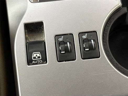 Certified 2022 Toyota 4Runner SR5 RWD image 7