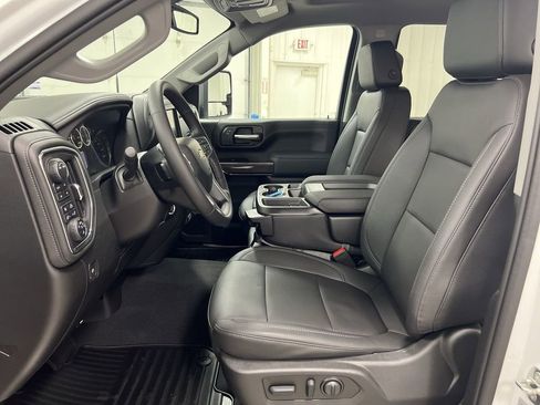 Used 2023 Chevrolet Silverado 2500 LTZ w/ Gooseneck/5TH Wheel Package image 18