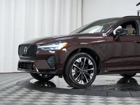 New 2026 Volvo XC60 T8 Plus w/ Climate Package AWD/4WD image 25