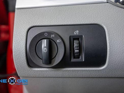 Used 2006 Ford Mustang Coupe RWD image 13