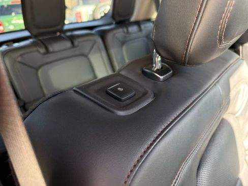 Used 2024 Lincoln Aviator Reserve w/ Equipment Group 201A image 13