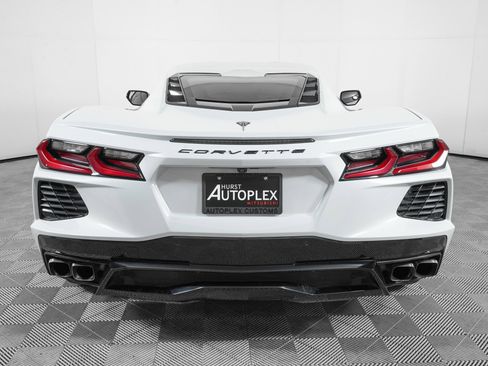 Used 2020 Chevrolet Corvette Stingray w/ Engine Appearance Package image 6