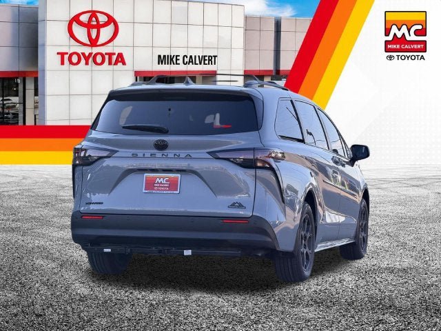 New 2026 Toyota Sienna XLE Woodland Edition AWD/4WD image 9
