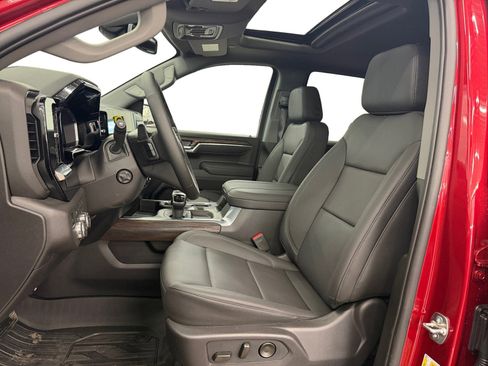 New 2026 GMC Sierra 1500 SLT w/ SLT Premium Plus Package image 9