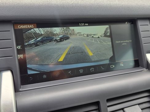 Used 2019 Land Rover Discovery Sport HSE image 23