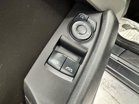 Used 2016 Chevrolet Camaro LT w/ RS Package RWD image 11
