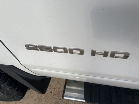 Used 2016 Chevrolet Silverado 2500 LT image 17