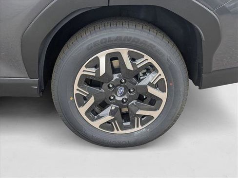 New 2025 Subaru Forester Premium w/ Convenience Package #1 image 10